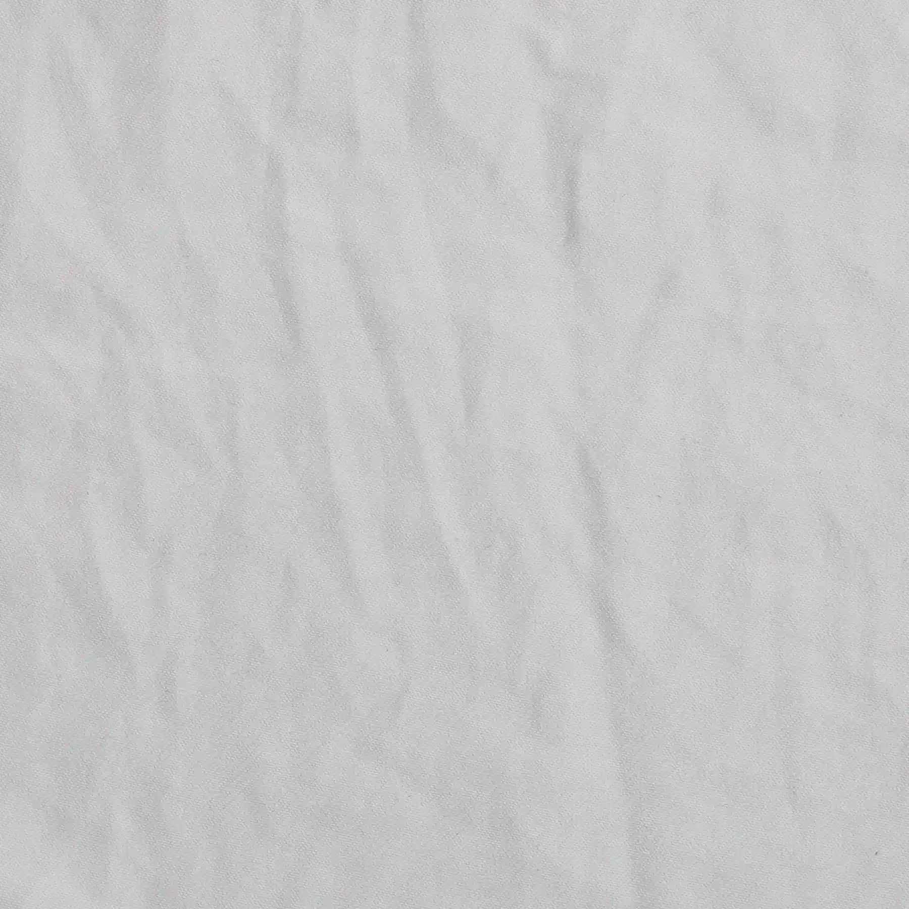 02 BW